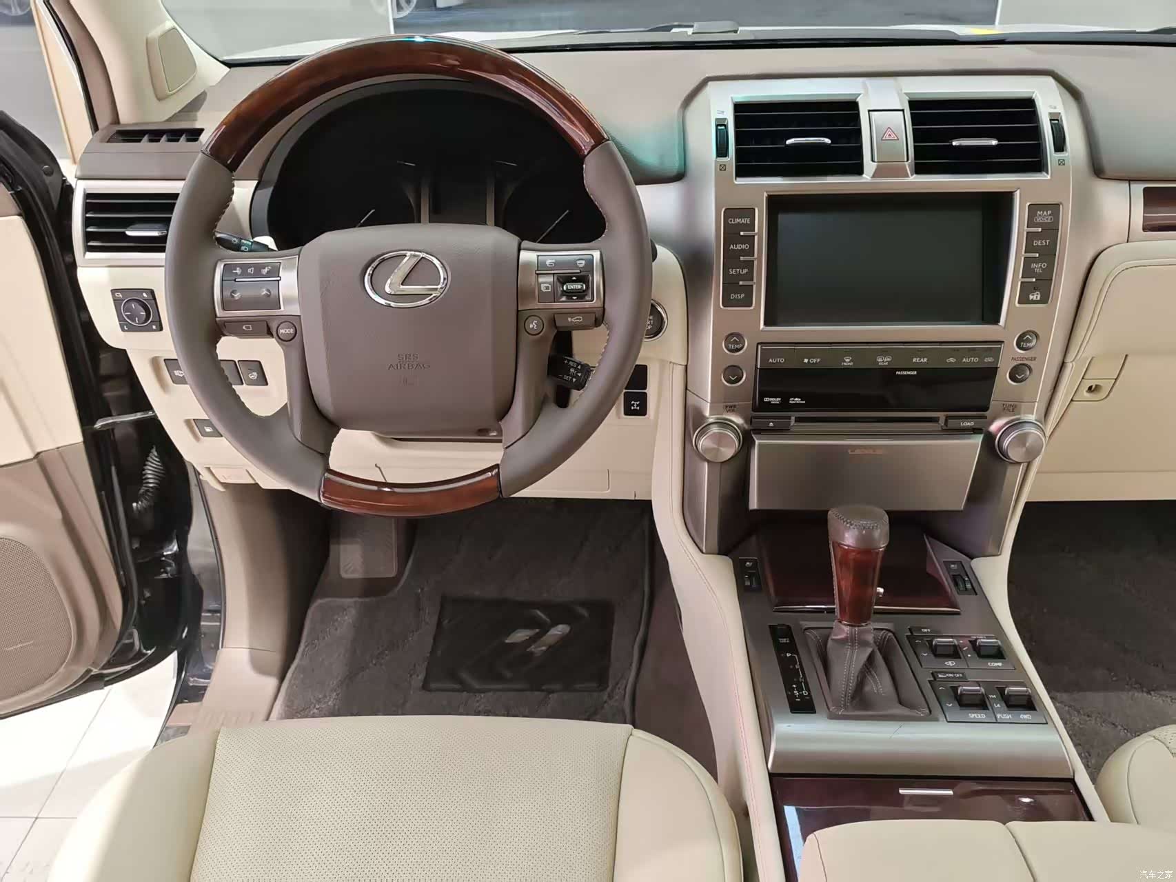 Lexus GX, 2012 15