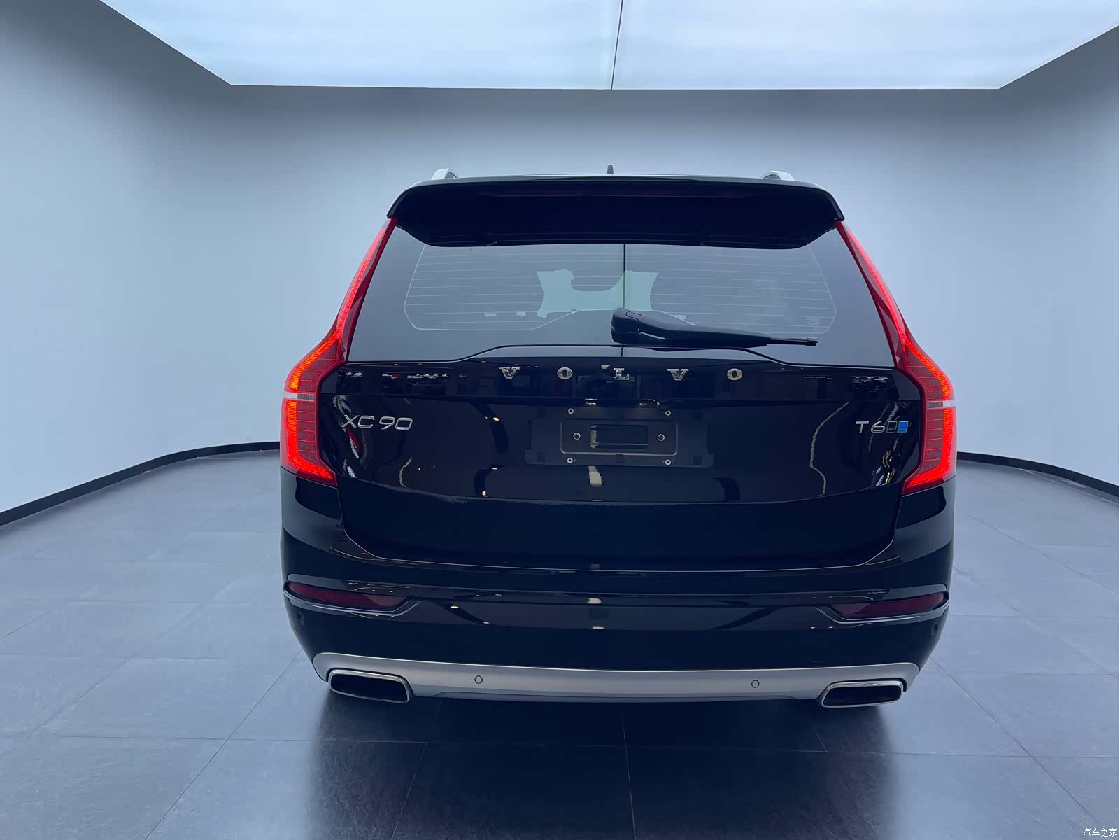 Volvo XC90, 2018 все фото