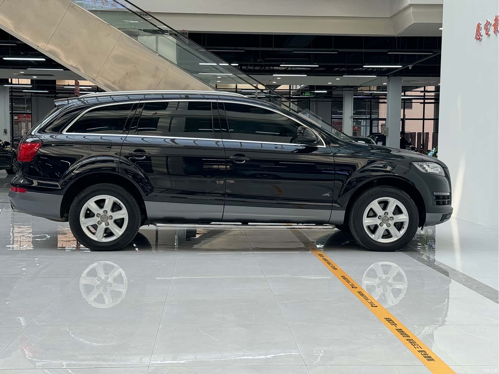 Audi Q7, 2012 8