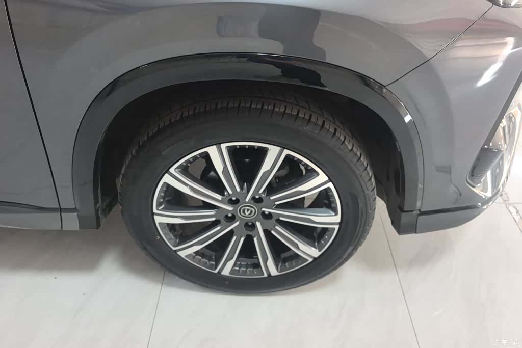 Changan CS75, 2023 6