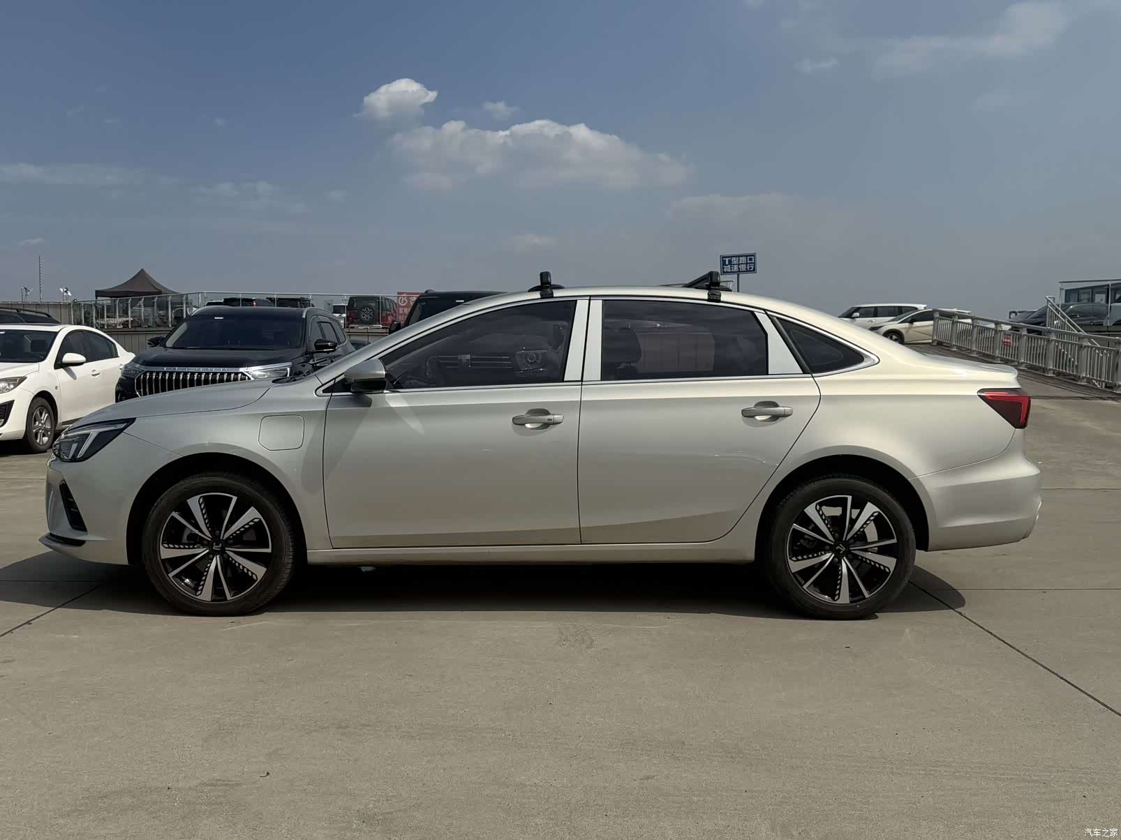 Rising Auto ER6, 2021 4