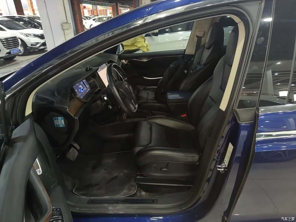 Tesla Model X, 2019 11