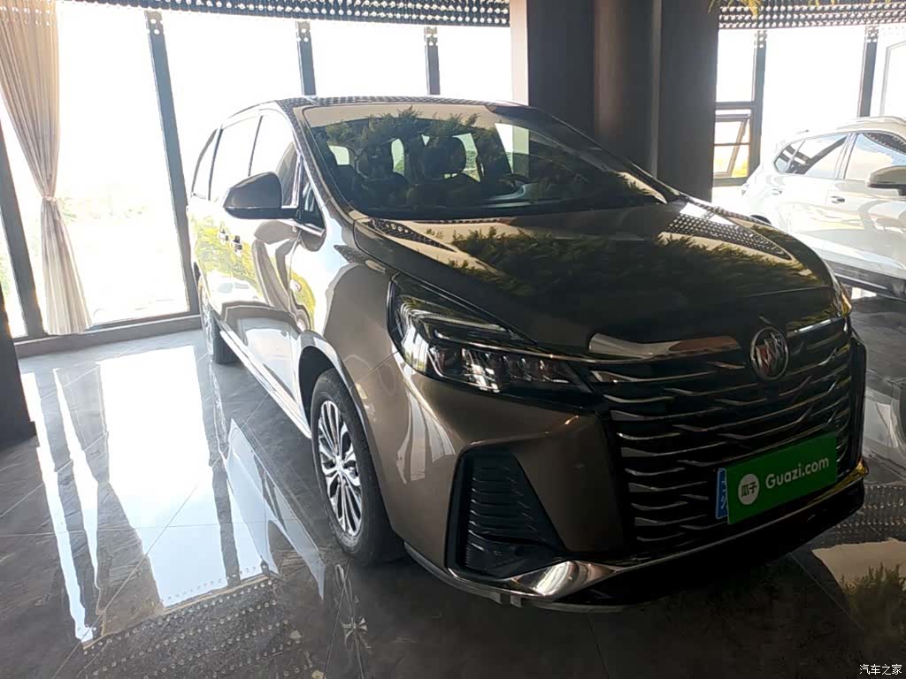 Buick GL8, 2023 4