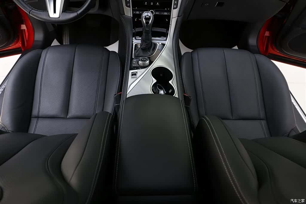 Infiniti Q60, 2019 10