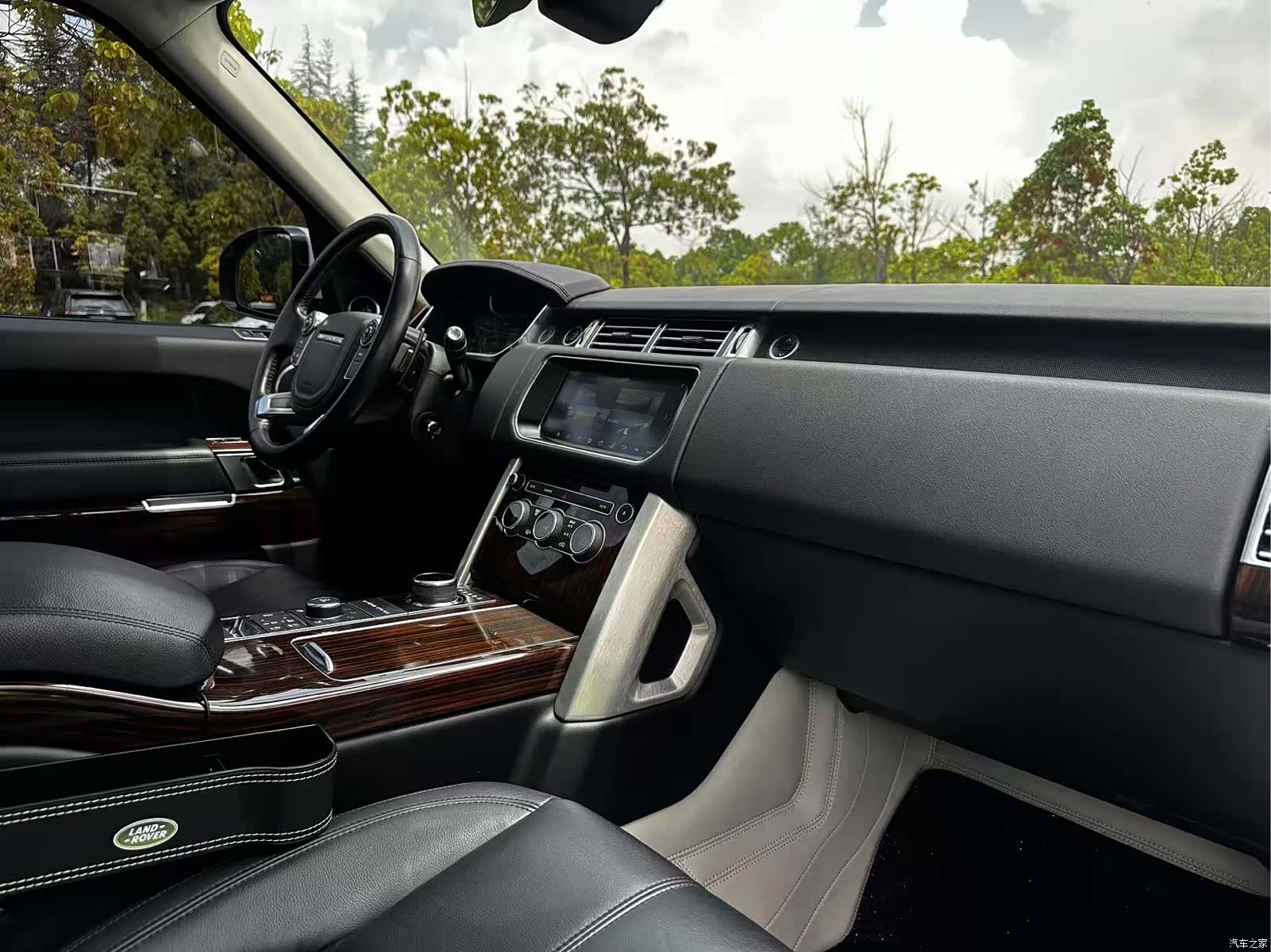 Land Rover Range Rover, 2018 15