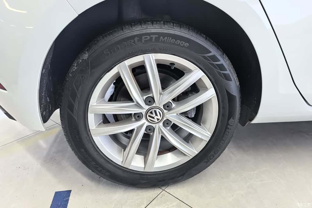 Volkswagen Golf, 2018 6