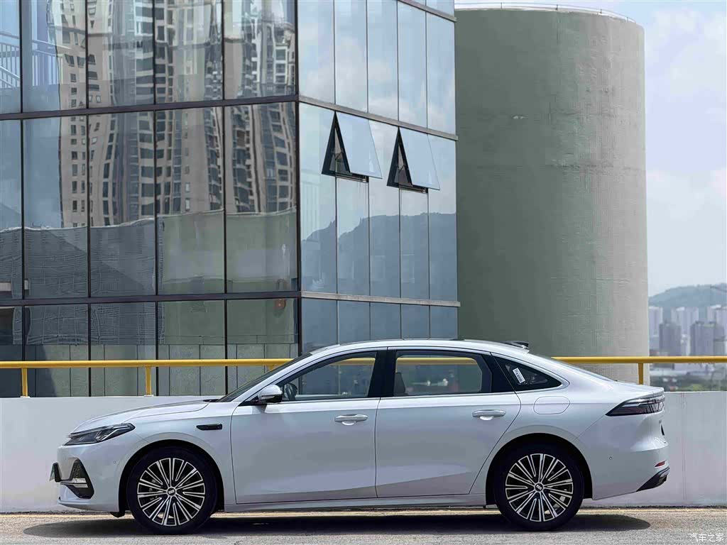 Geely A7, 2025 8