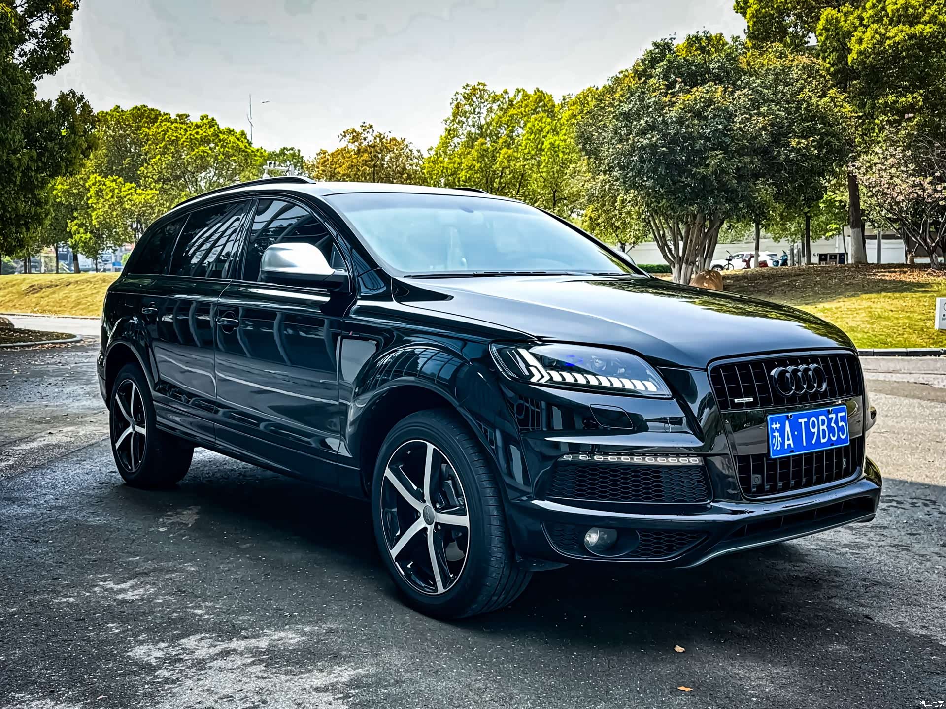 Audi Q7, 2014 3