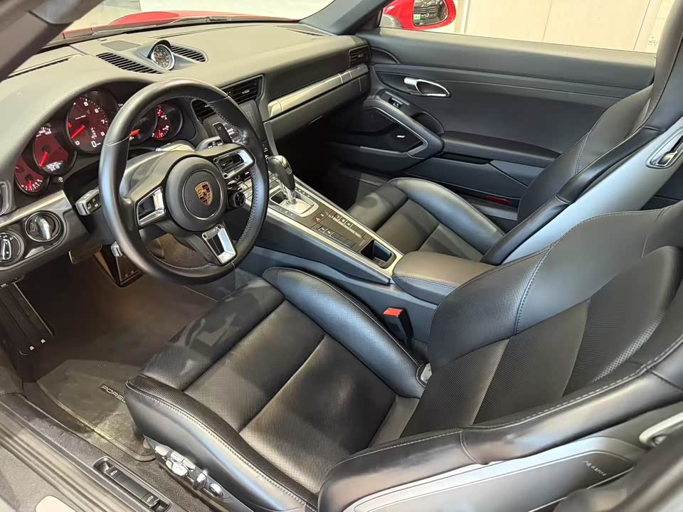 Porsche 911