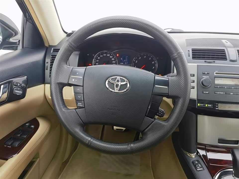 Toyota Reiz Toyota Reiz