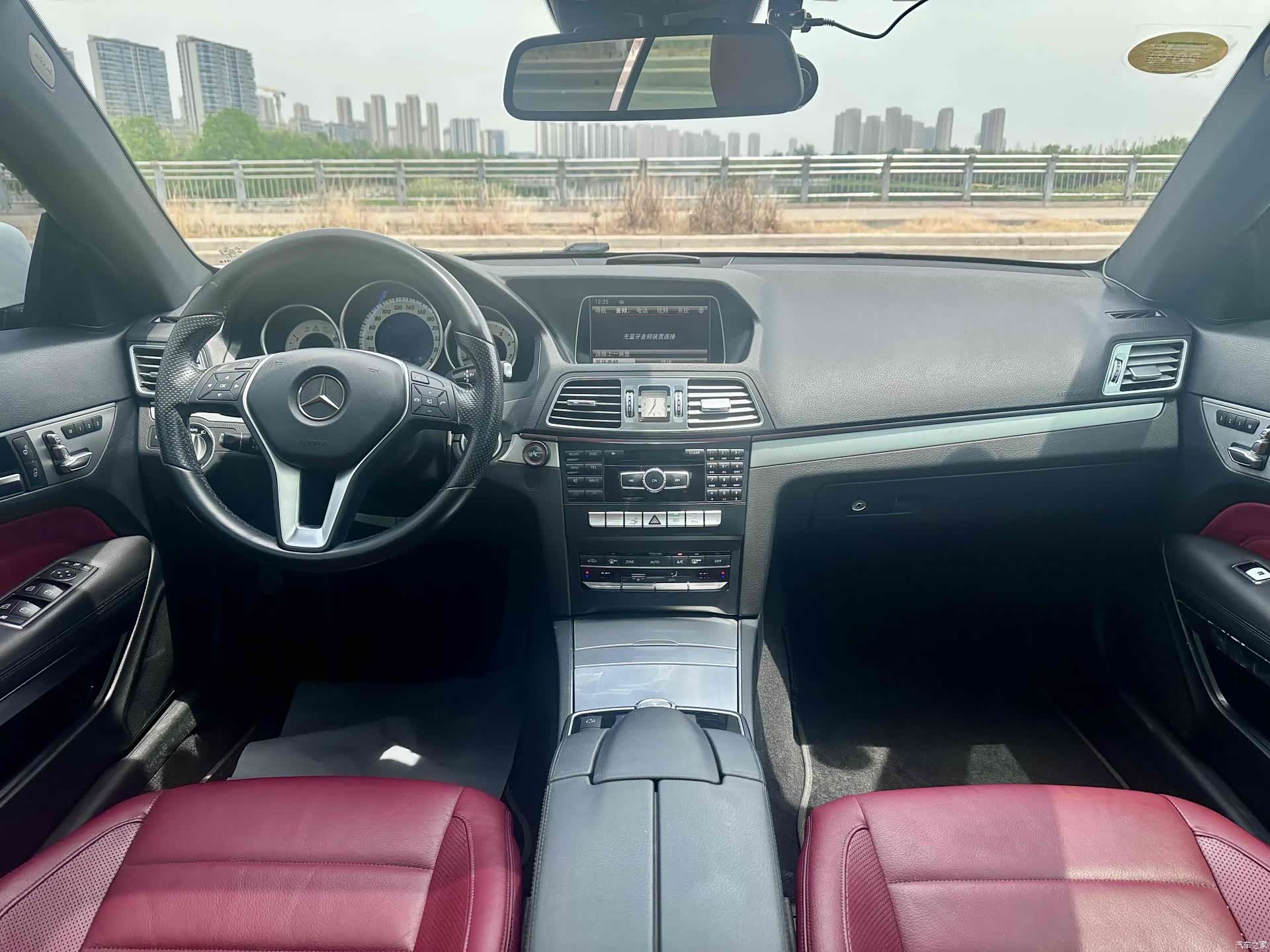Mercedes-Benz E-Class, 2015 все фото