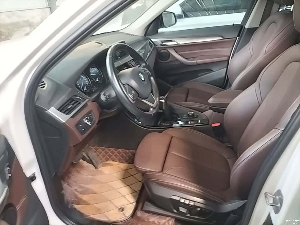 BMW X1, 2019 15