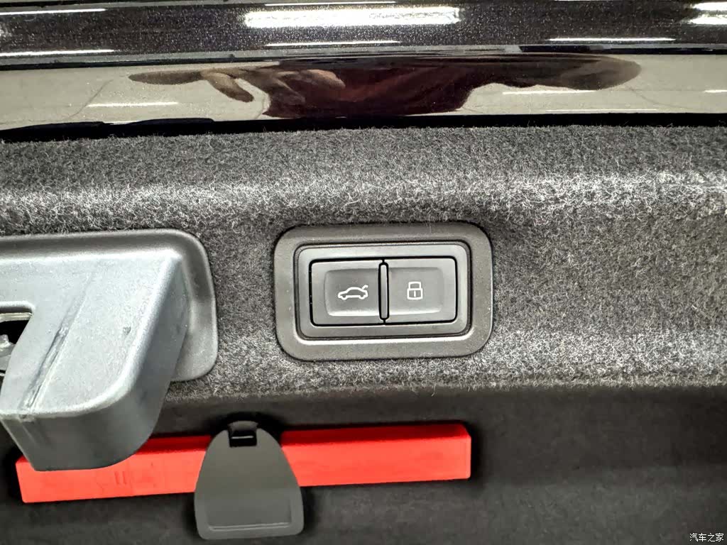 Audi A7L, 2024 20