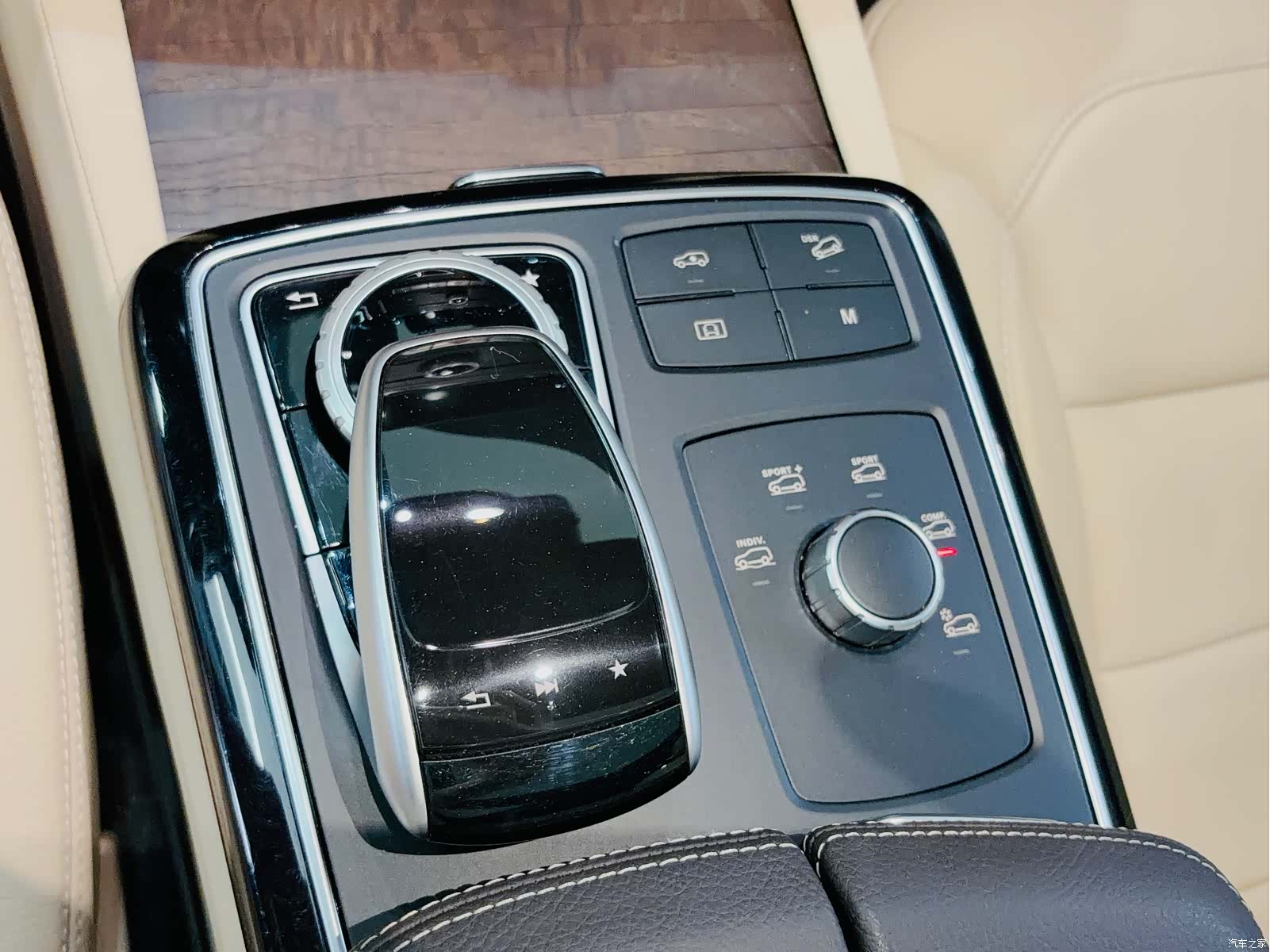 Mercedes-Benz GLE, 2017 13