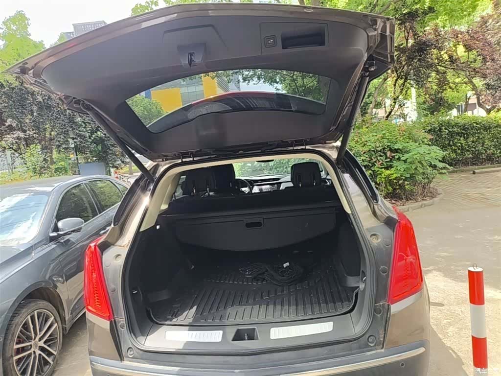 Cadillac XT5, 2017 19