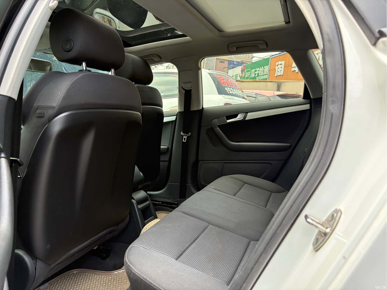 Audi A3, 2011 9
