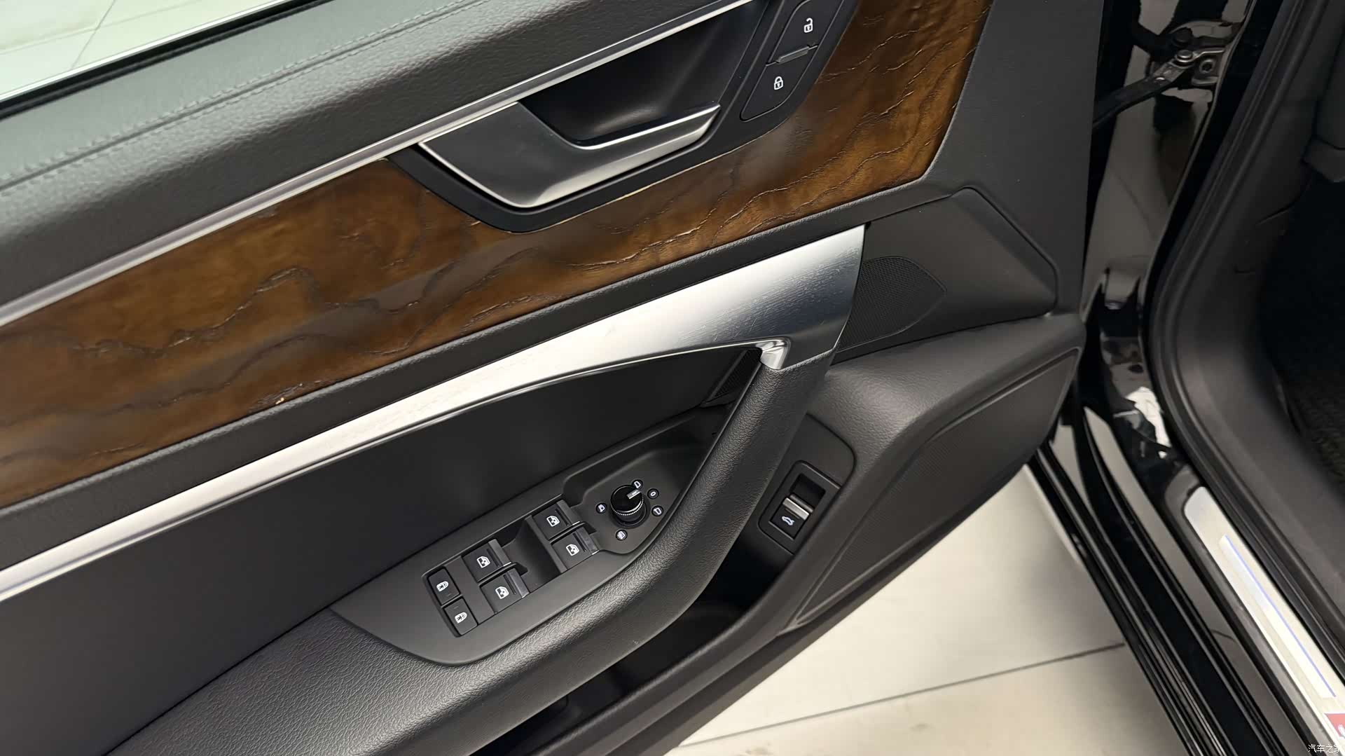 Audi A6L, 2020 14