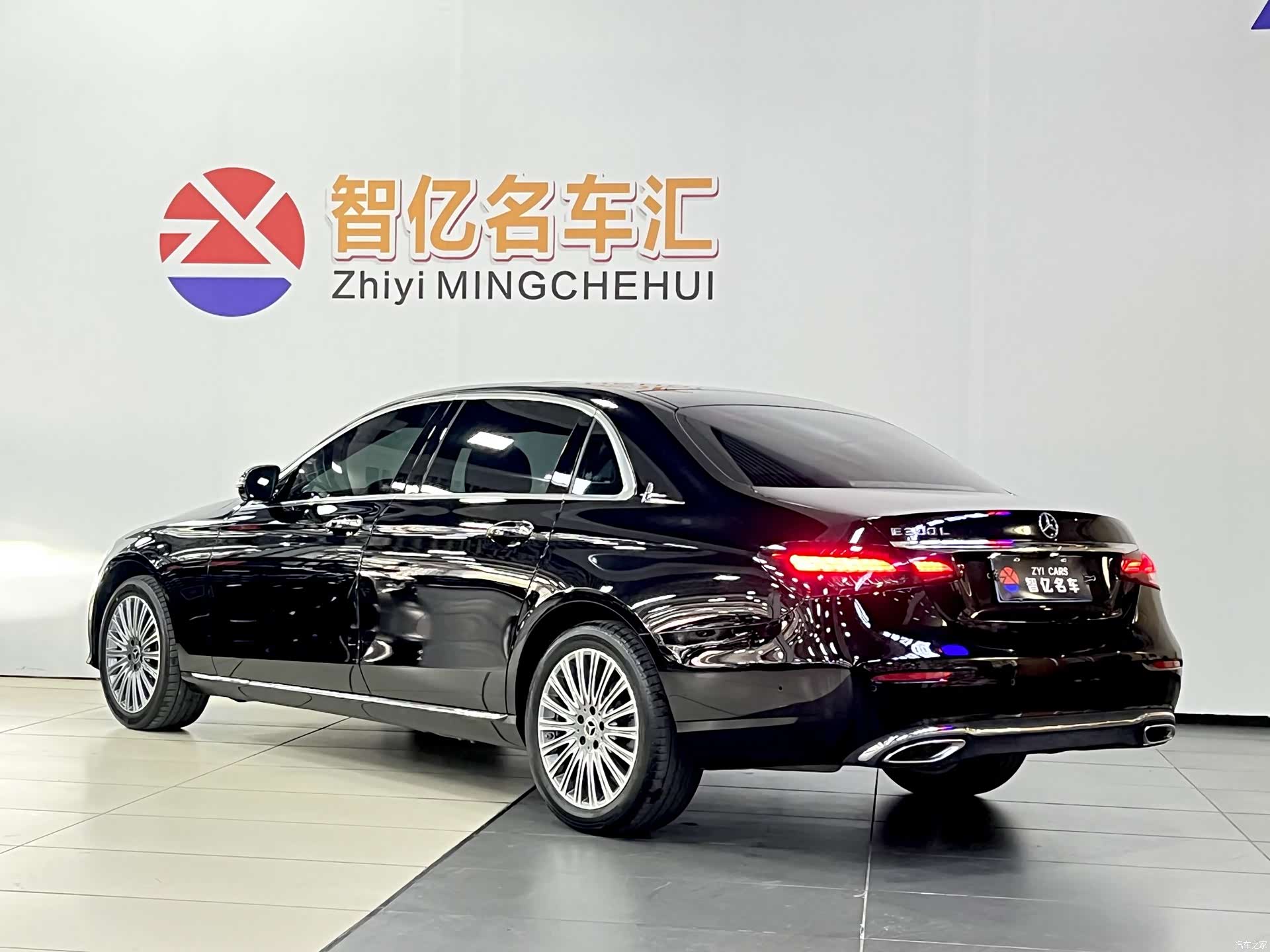 Mercedes-Benz E-Class, 2023 все фото