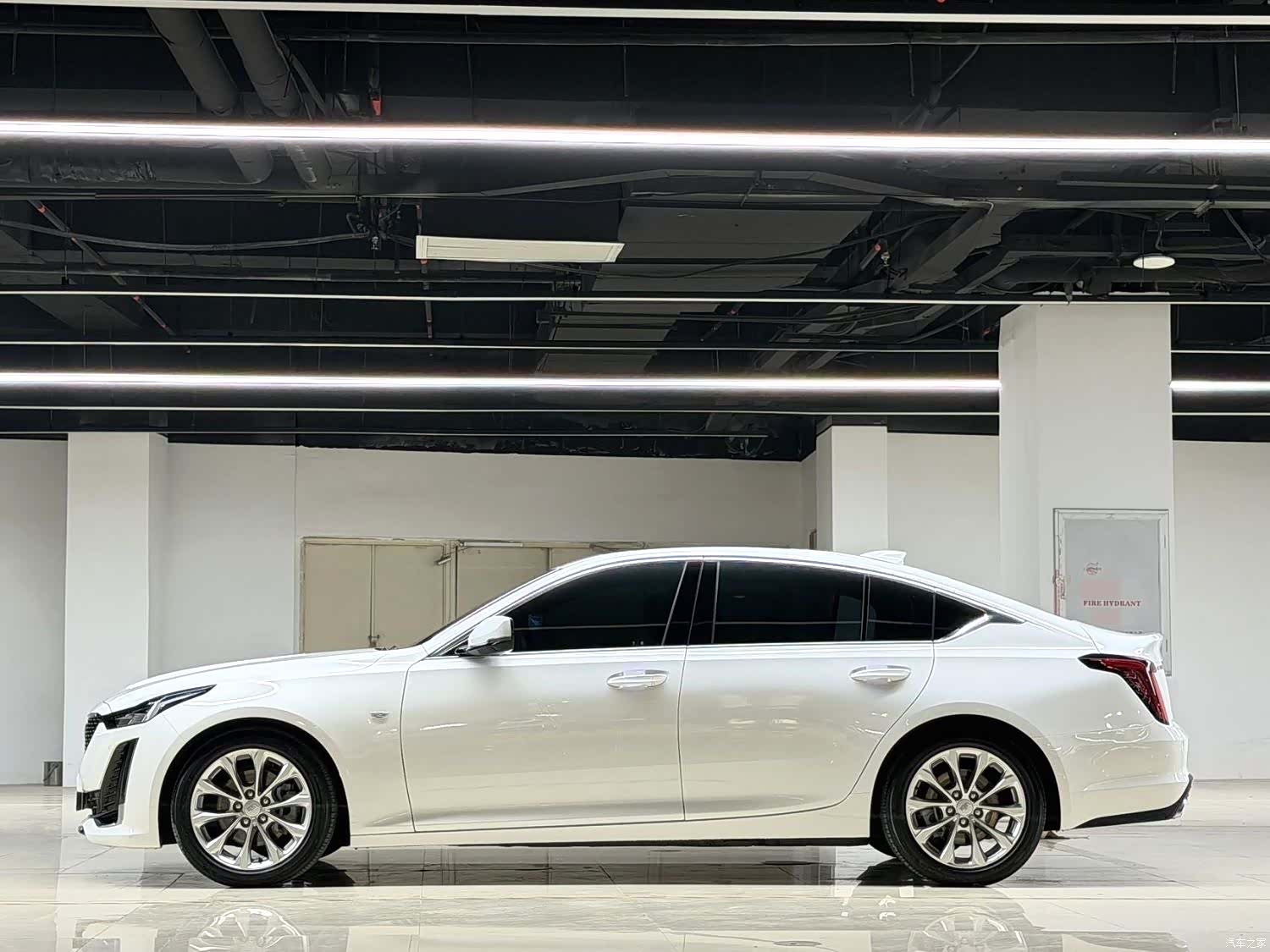 Cadillac CT5, 2022 3