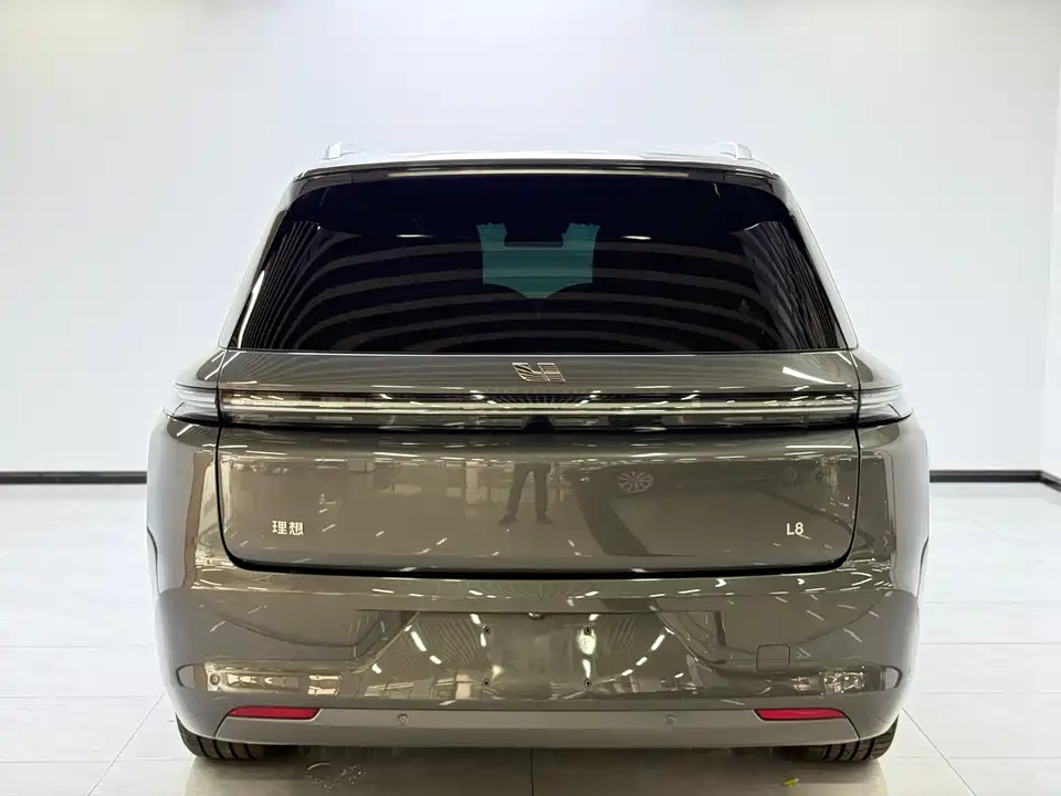 Li Auto Ideal L8