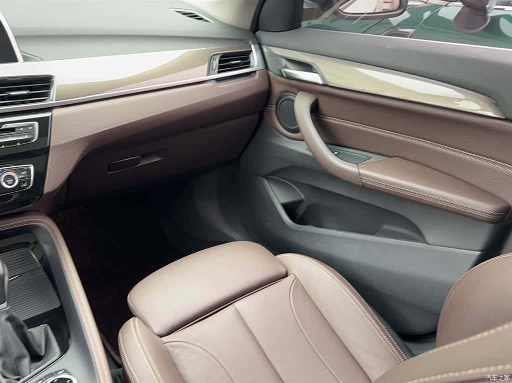 BMW X1, 2018 12