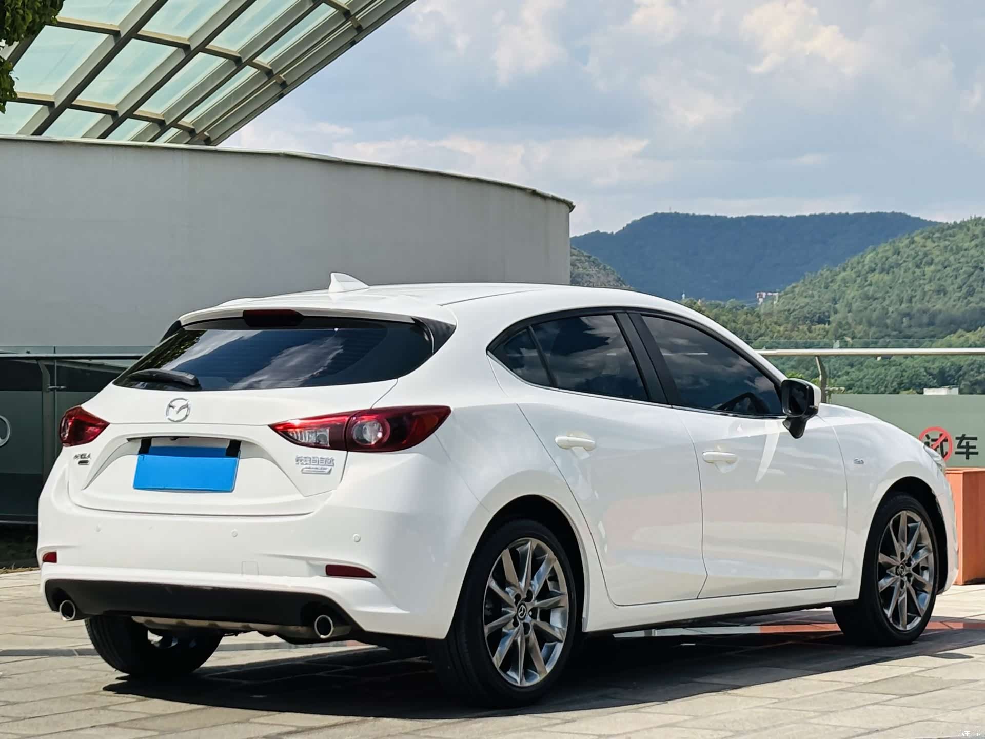 Mazda Mazda3, 2018 6