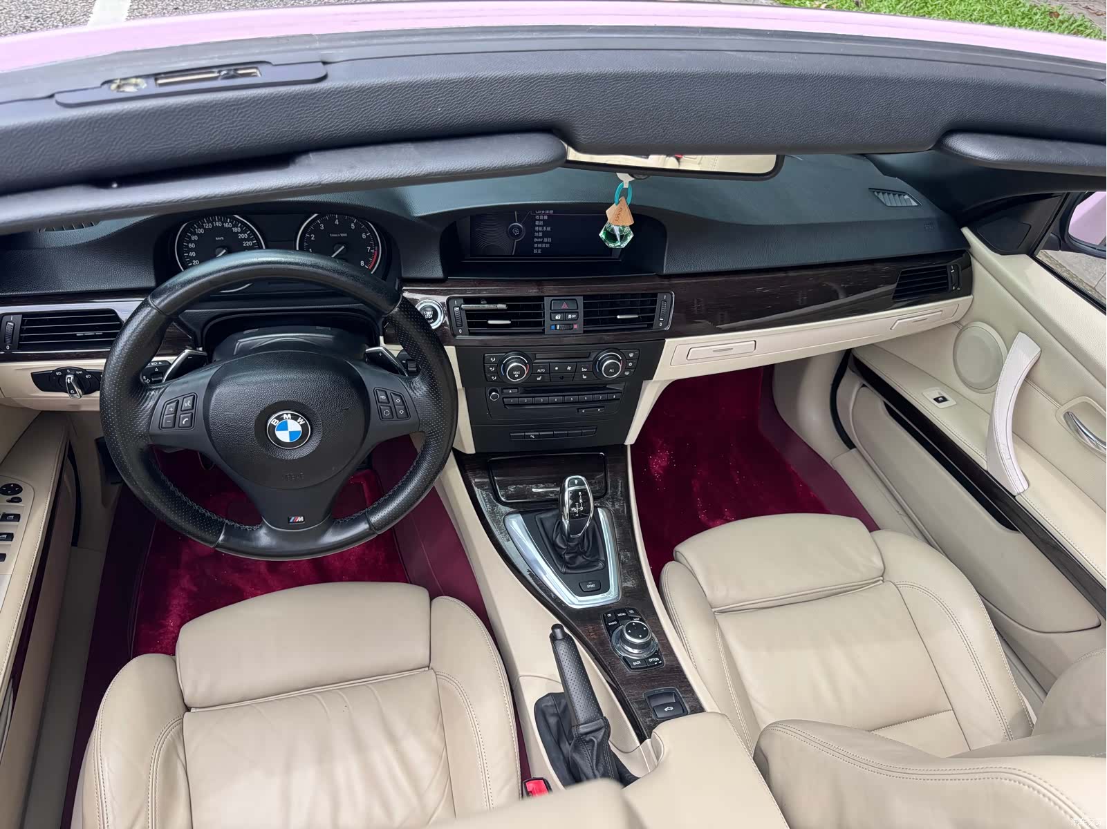 BMW 3 Series, 2011 17