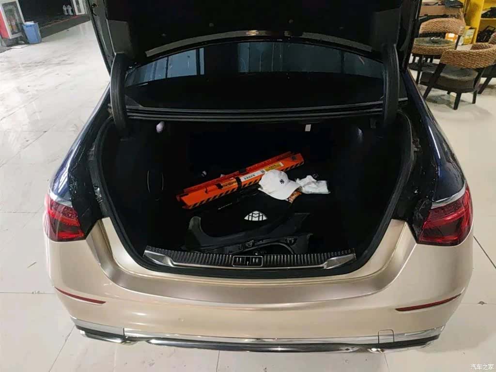 Maybach S-Class, 2024 7