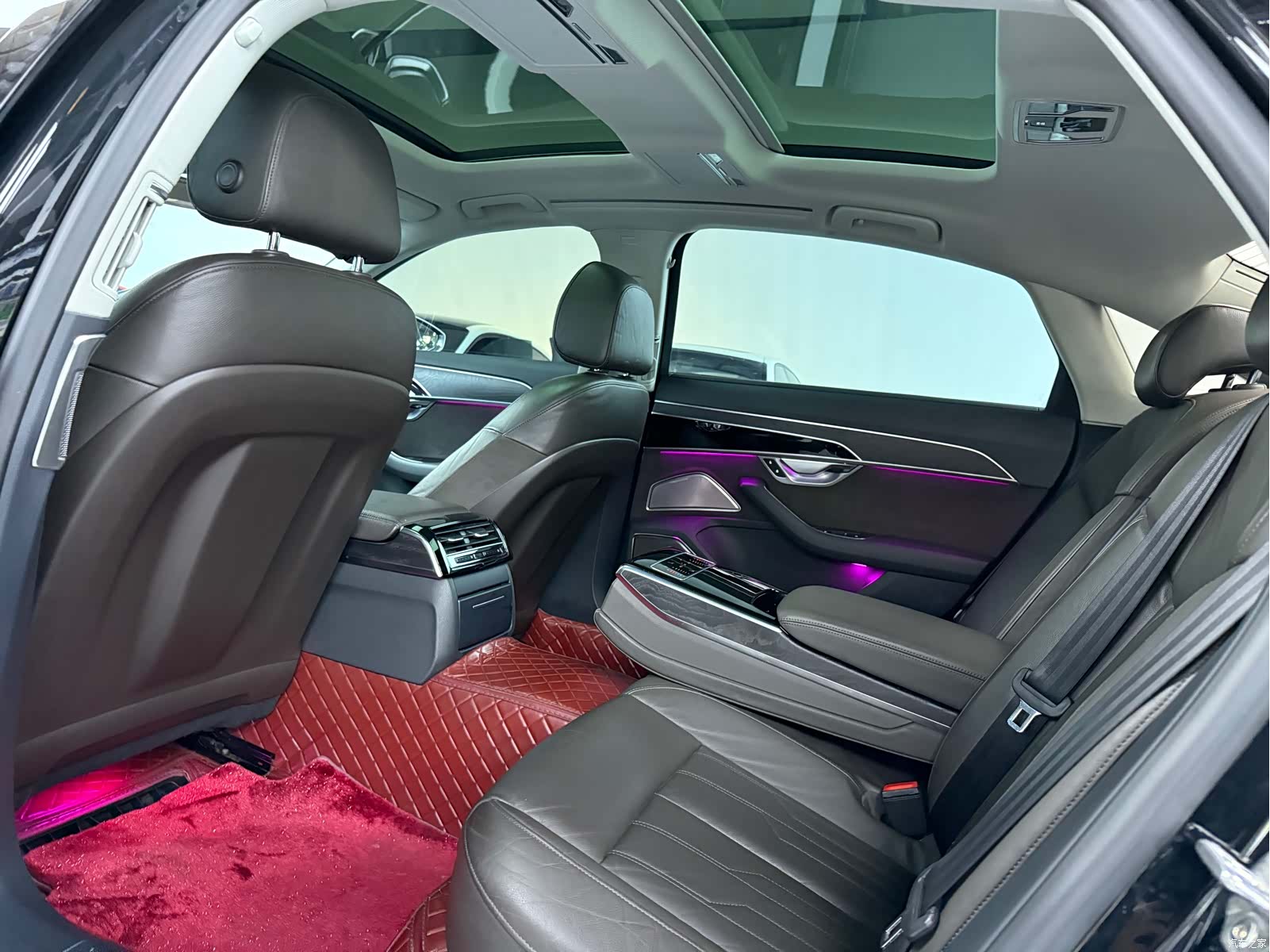Audi A8L, 2020 8
