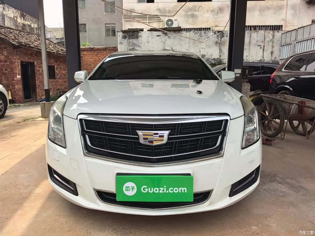 Cadillac XTS, 2016 3