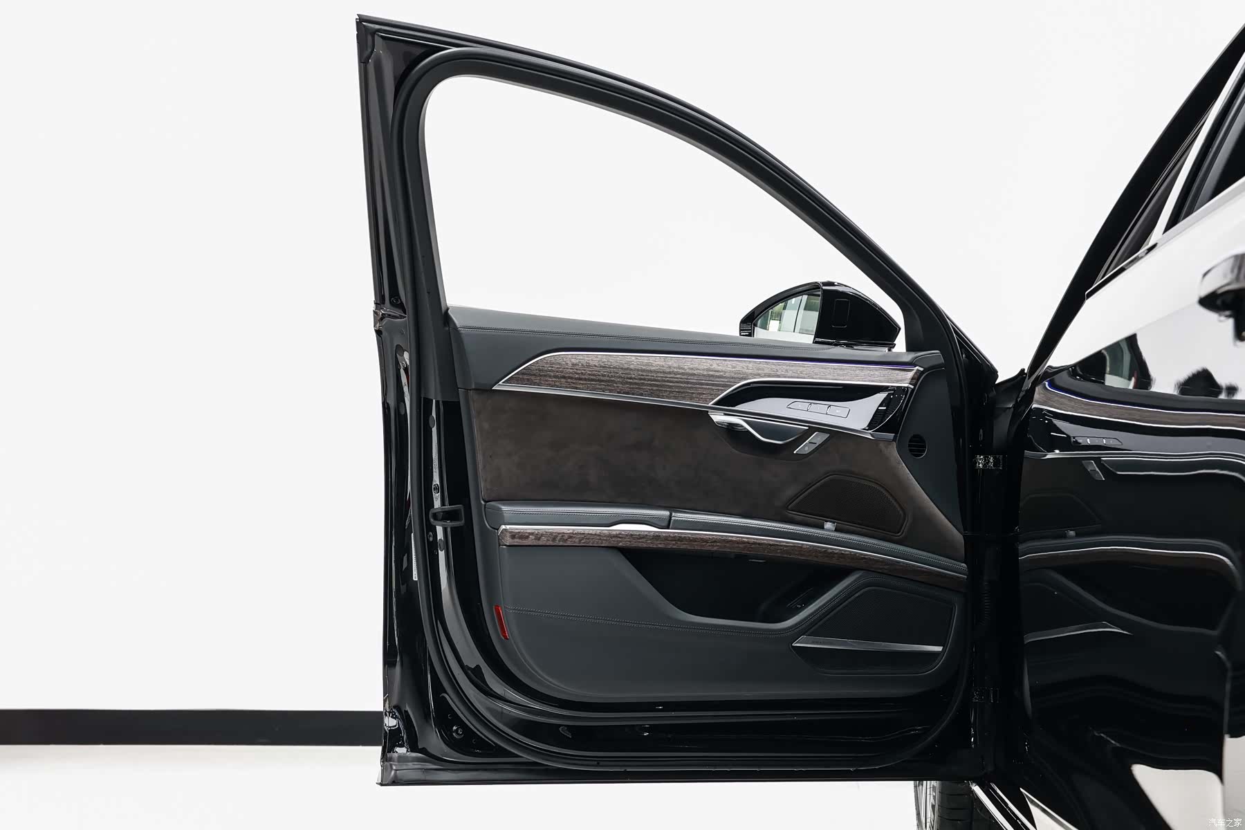 Audi A8L, 2019 14