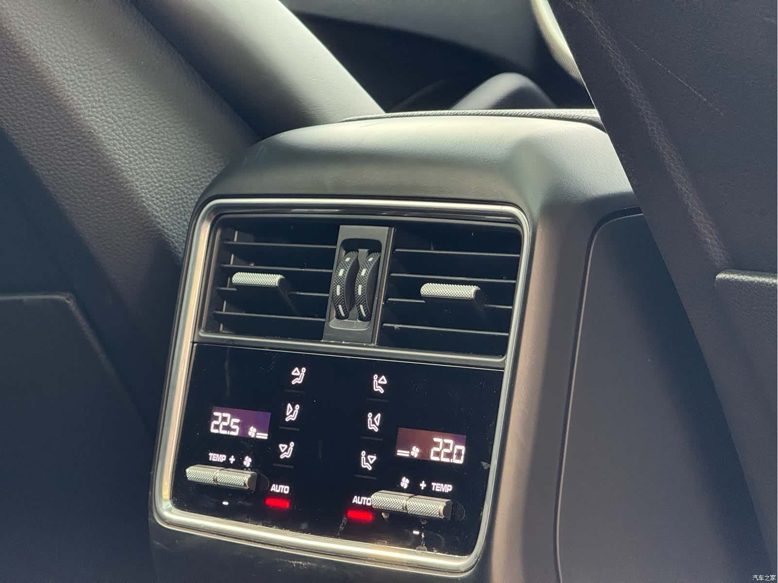 Porsche Cayenne, 2020 13