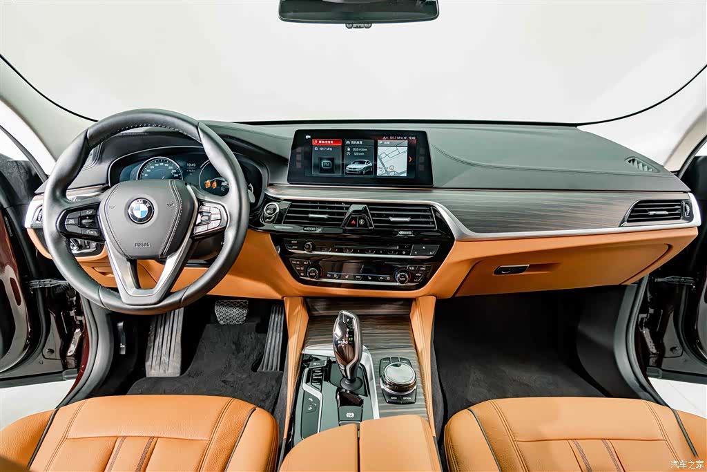 BMW 6 Series GT, 2018 10