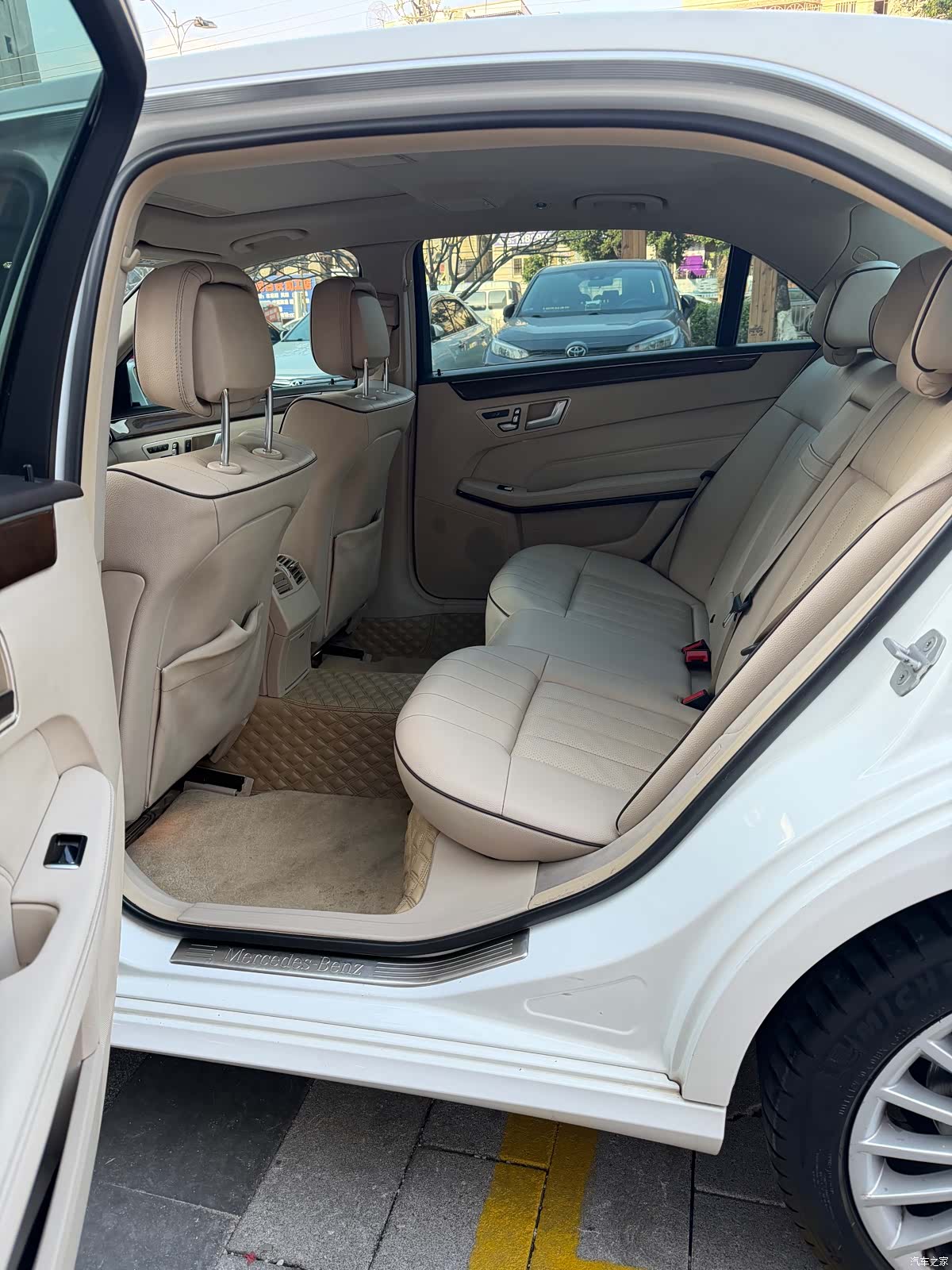 Mercedes-Benz E-Class, 2014 8