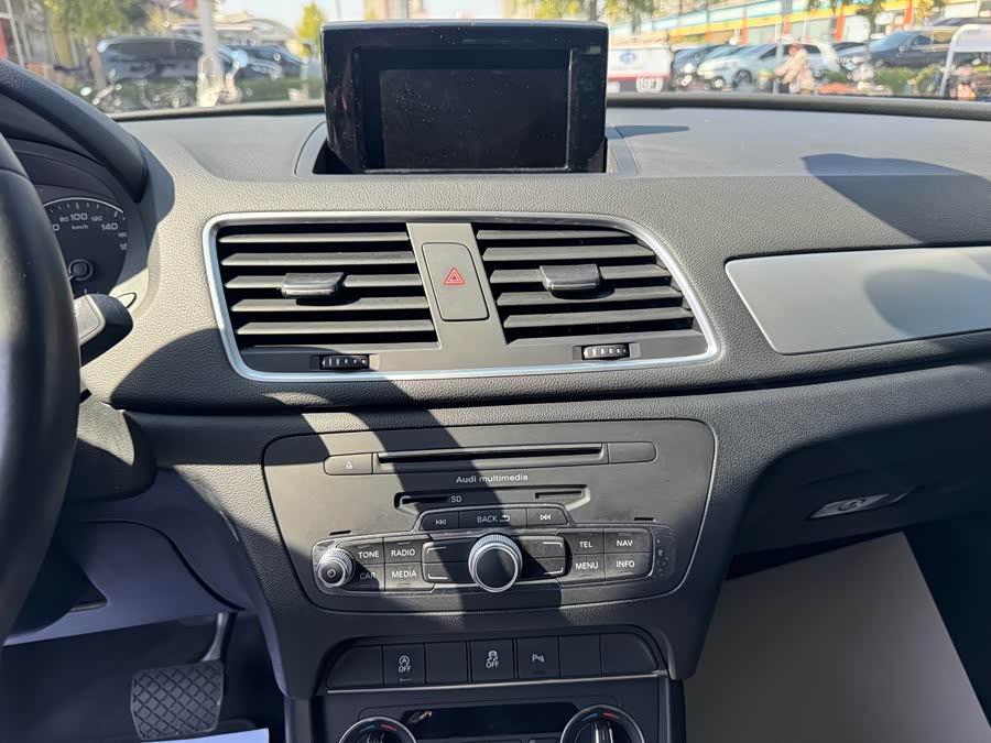 Audi Q3 2017, фото 6