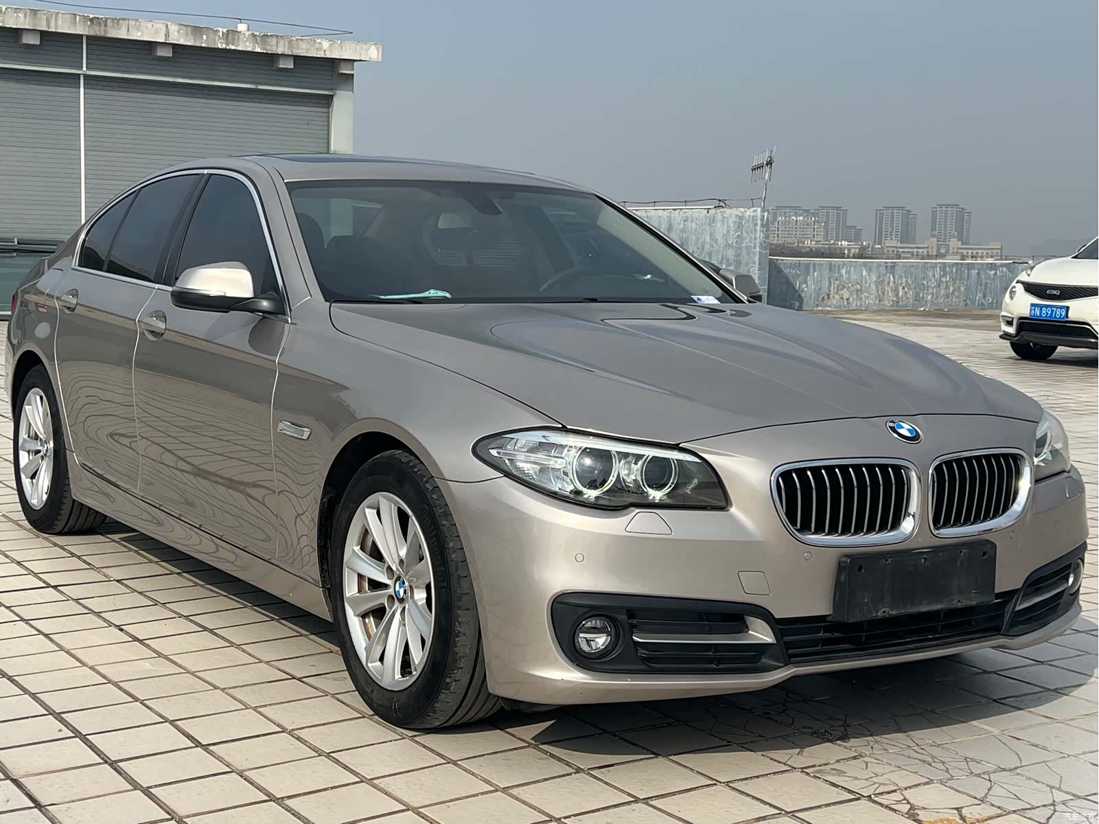 BMW 5 Series, 2017 3