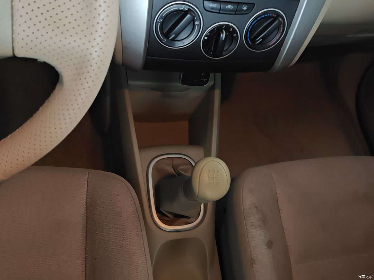 Nissan D50, 2014 12