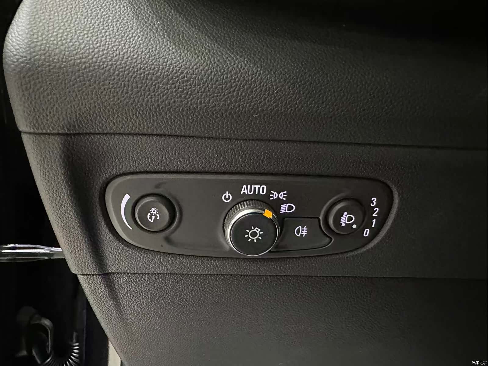 Buick Envision Plus, 2024 12