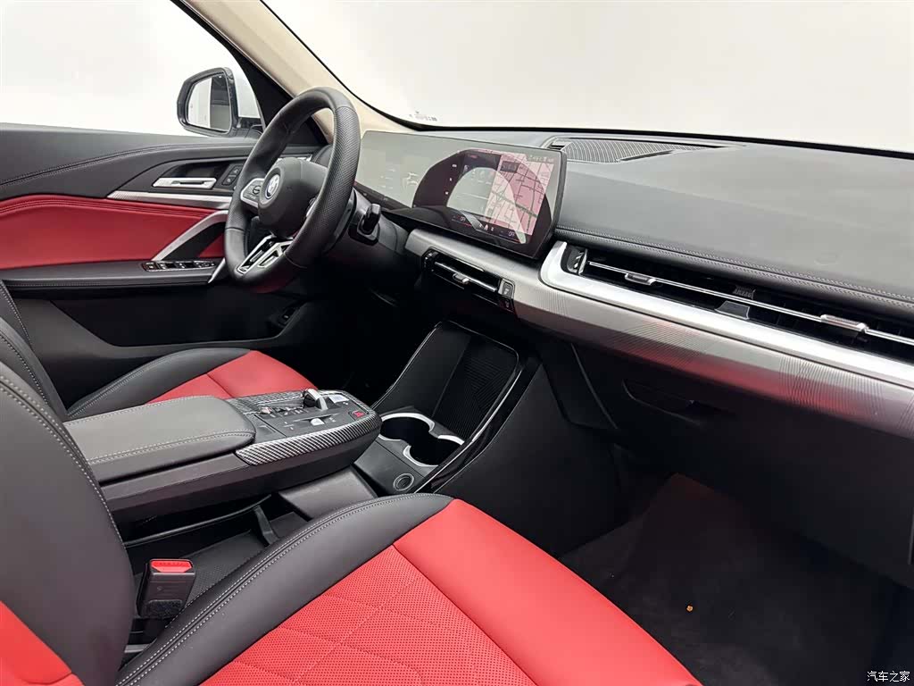 BMW iX1, 2024 16