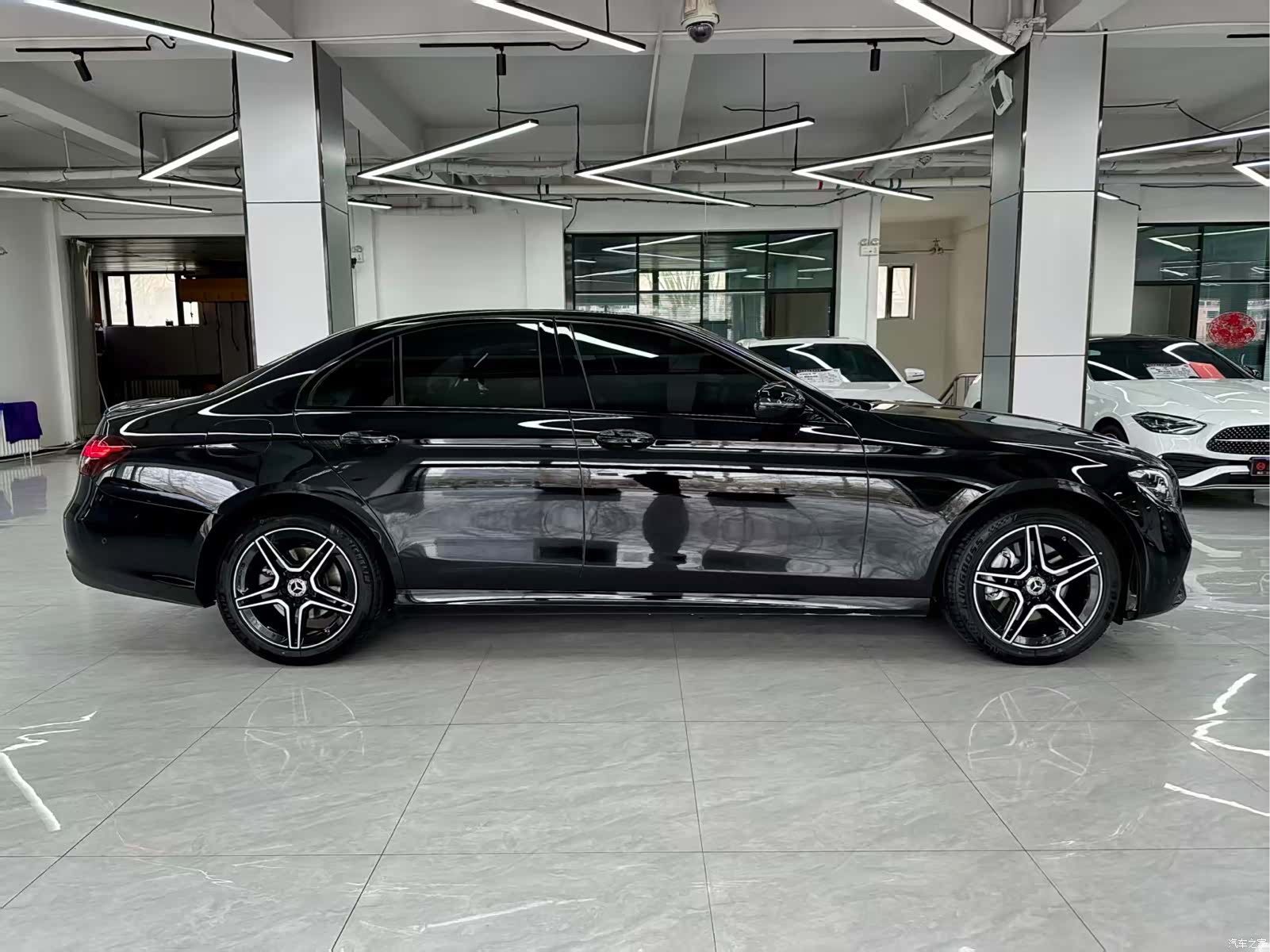 Mercedes-Benz E-Class, 2022 7