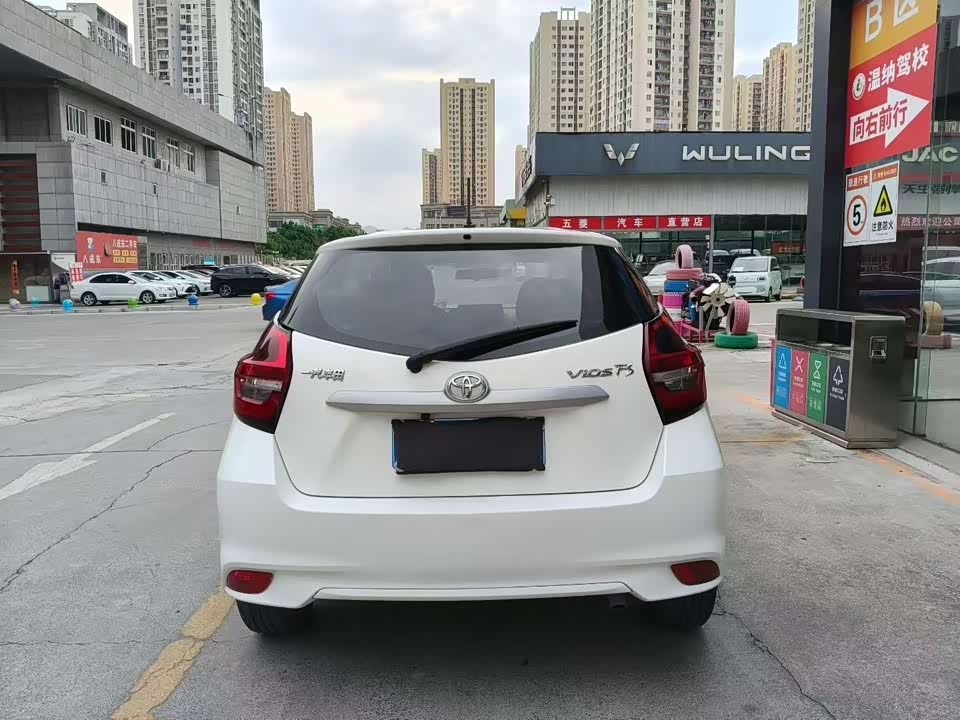 Toyota Vios FS