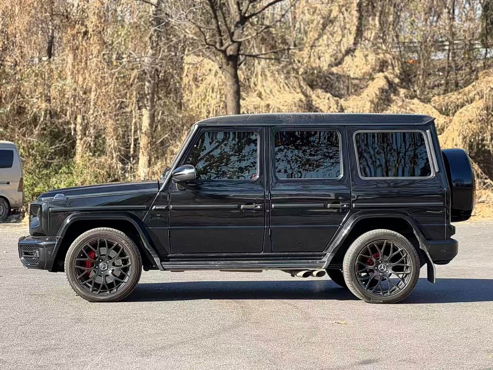 Mercedes-Benz G-class