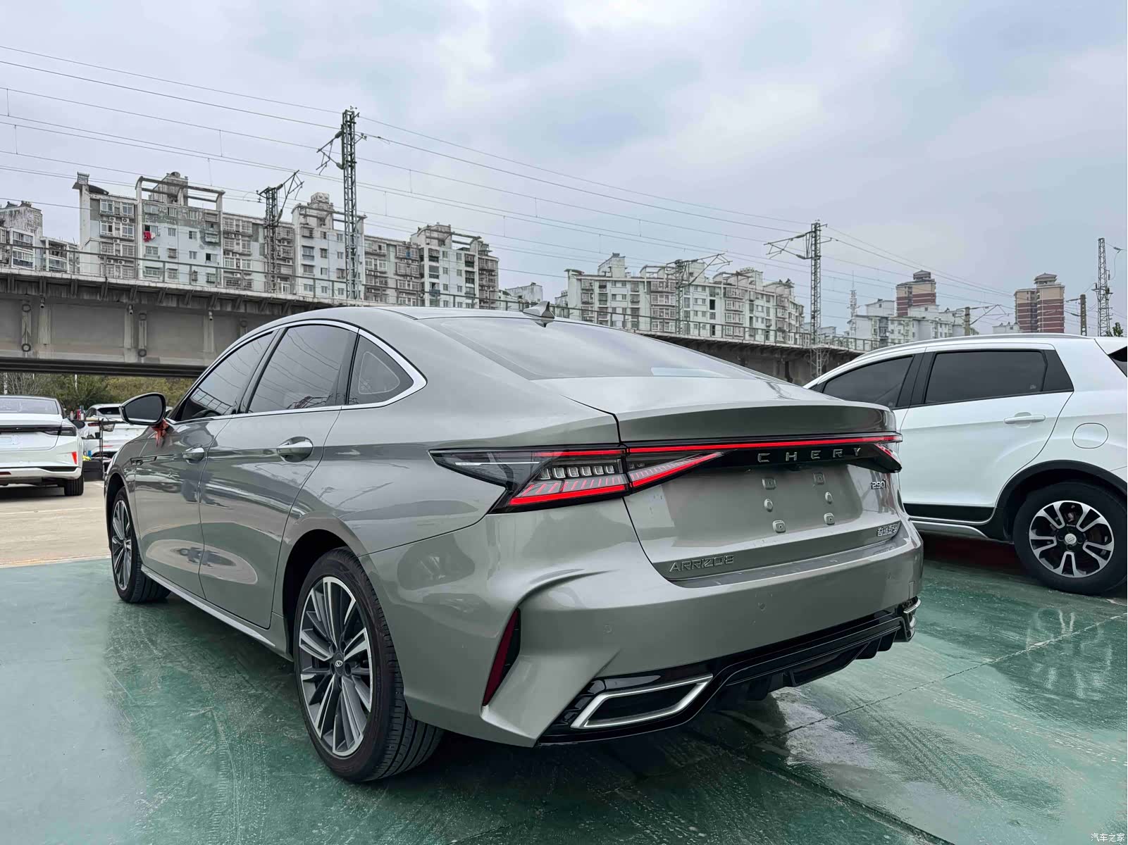 Chery Arrizo 8, 2022 14