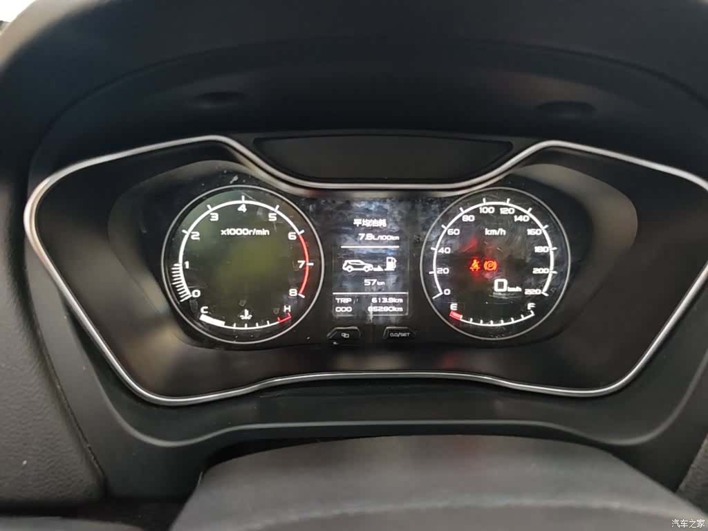 Geely X6, 2016 12