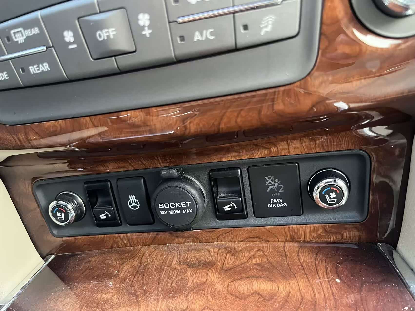 Infiniti QX80, 2018 37