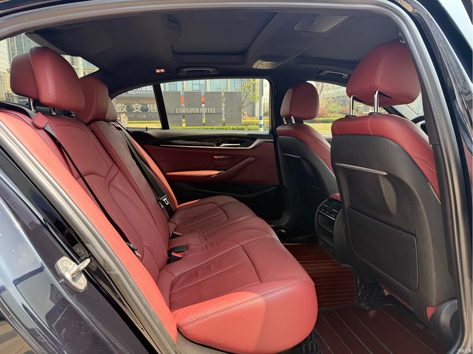 BMW 5 Series, 2020 8
