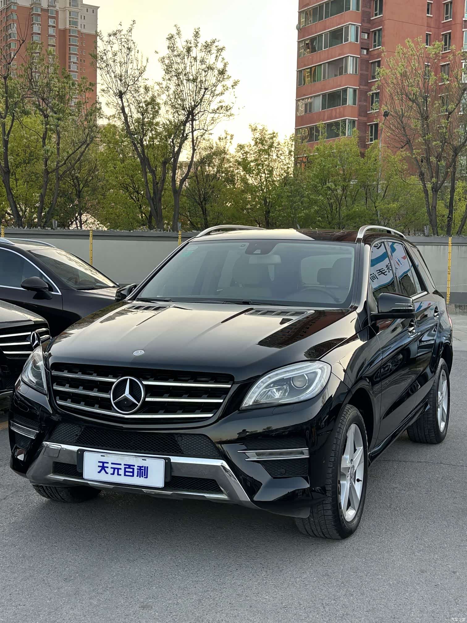 Mercedes-Benz M-Class, 2015 1
