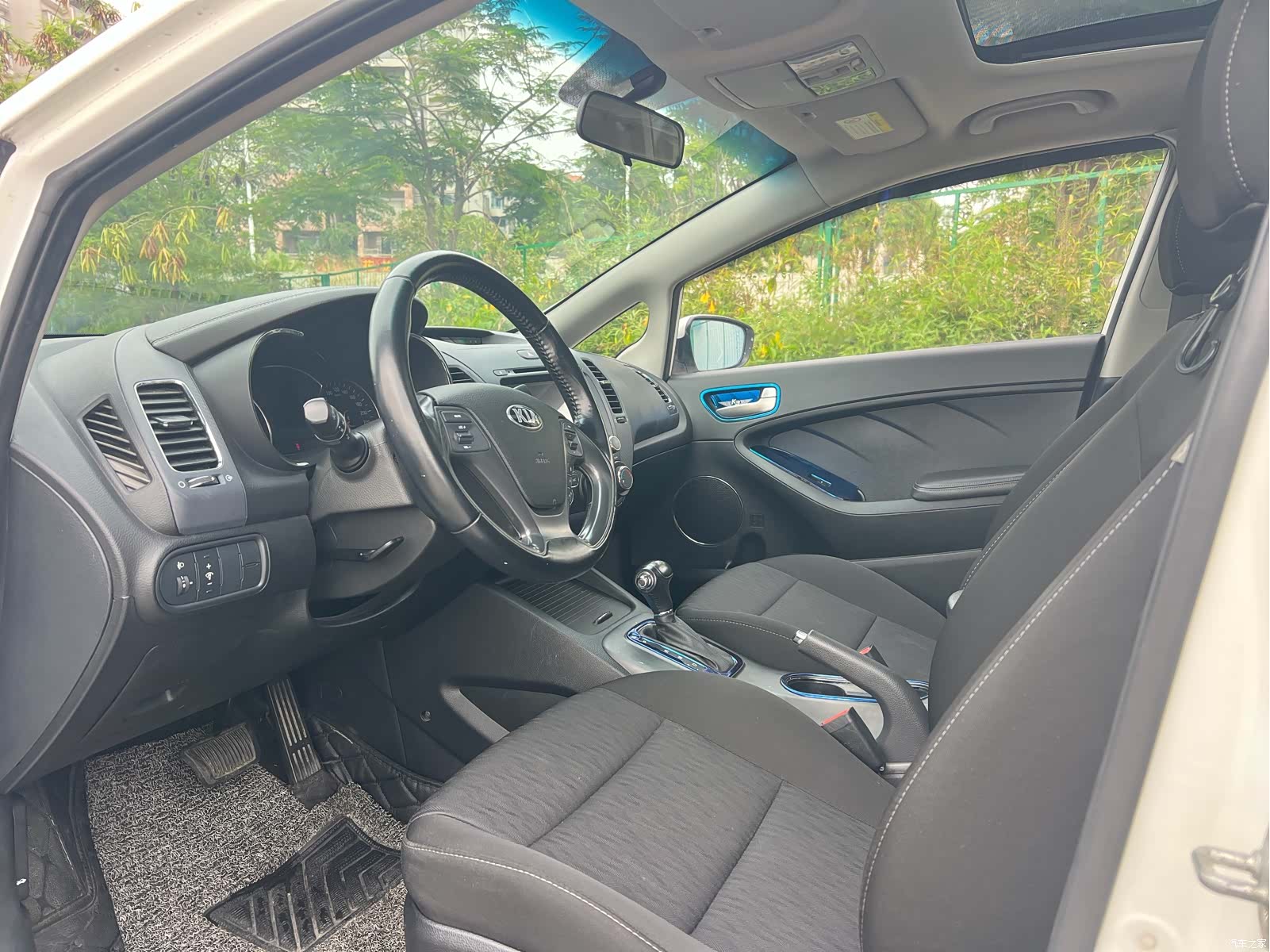 Kia K3, 2016 4