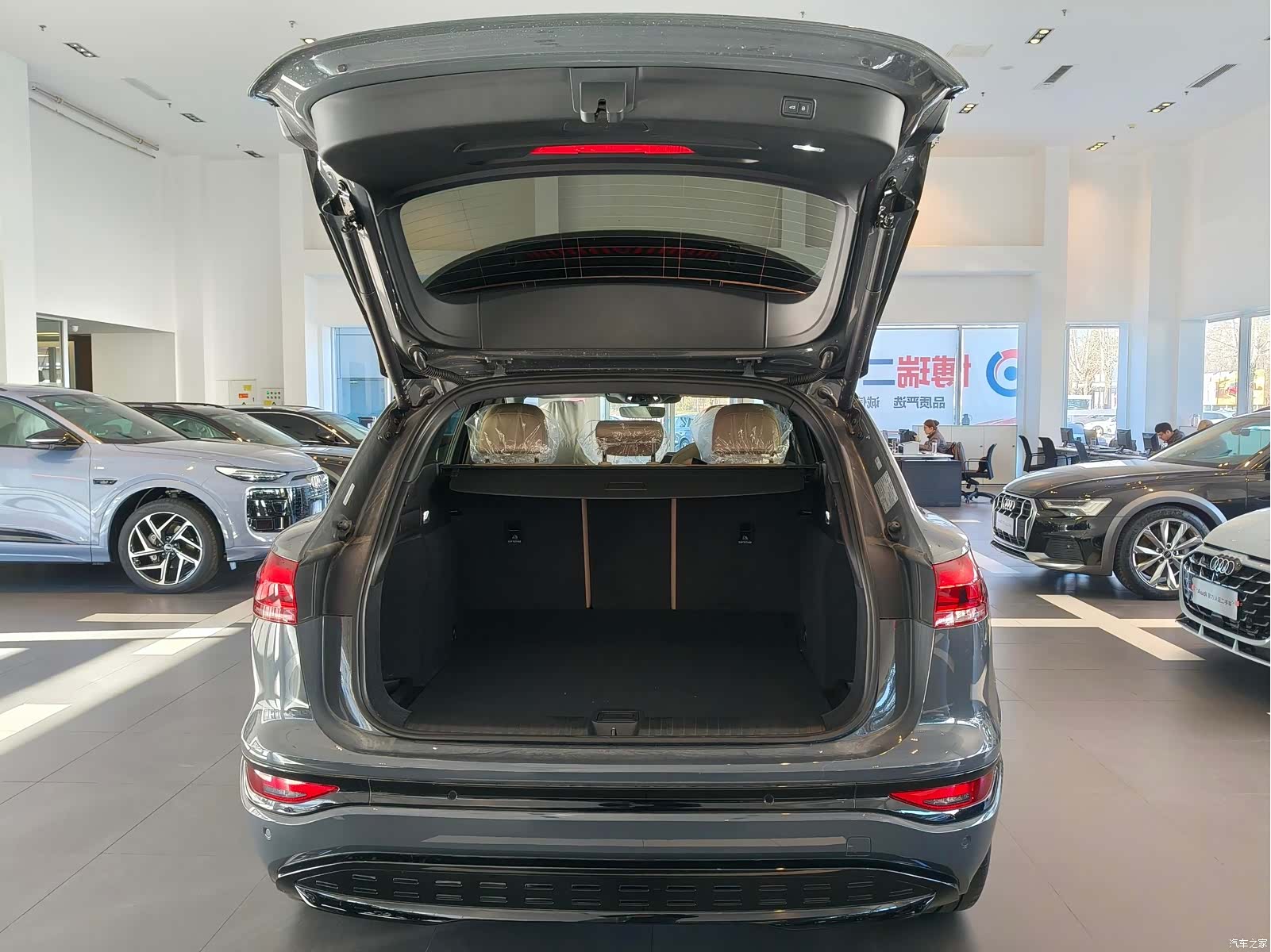 Audi e-tron, 2026 9