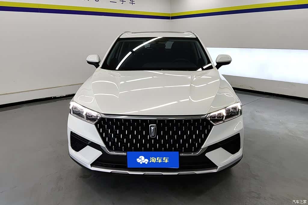 Bestune T77, 2022 2